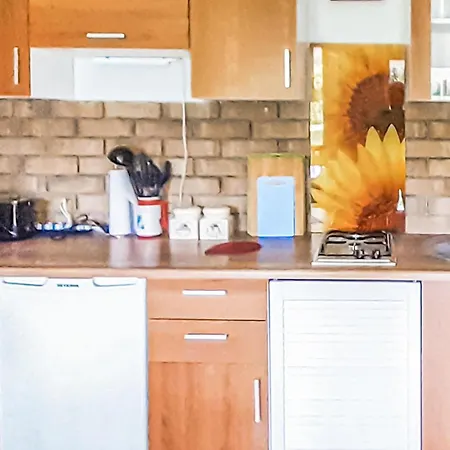 2 Bedroom Cozy In