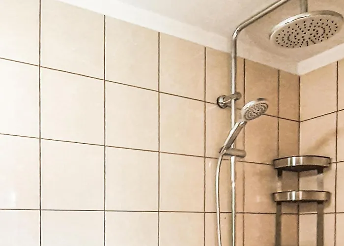 2 Bedroom Cozy In 別荘