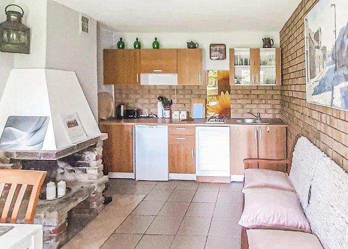 別荘 2 Bedroom Cozy In *